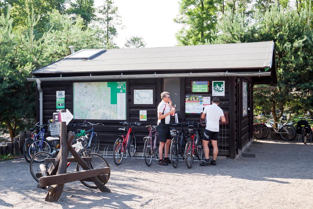 Turisticka Ubytovna Cakle Ústí nad Orlicí Zewnętrze zdjęcie